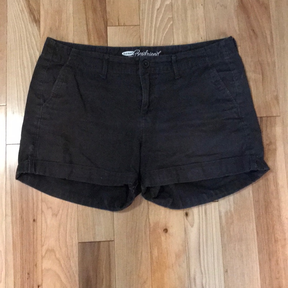 Ladies old navy boyfriend shorts size 12
